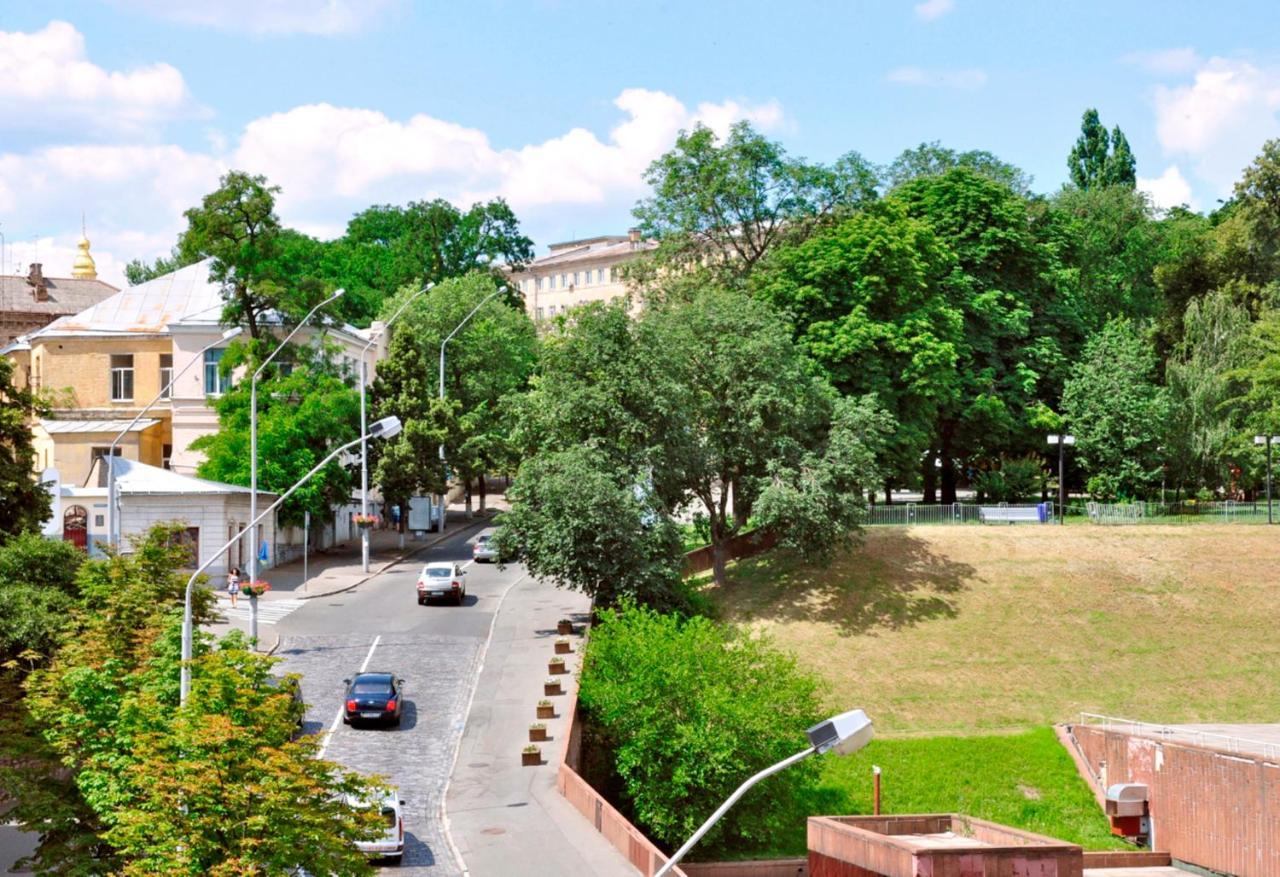 Apartments On Independence Square Київ Номер фото