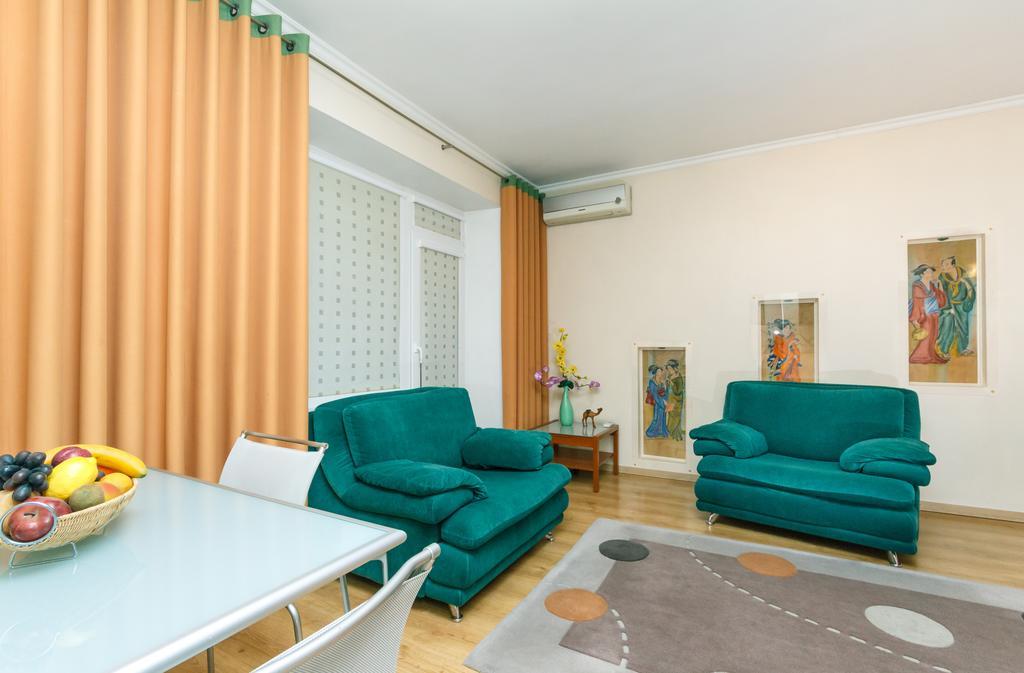 Apartments On Independence Square Київ Екстер'єр фото