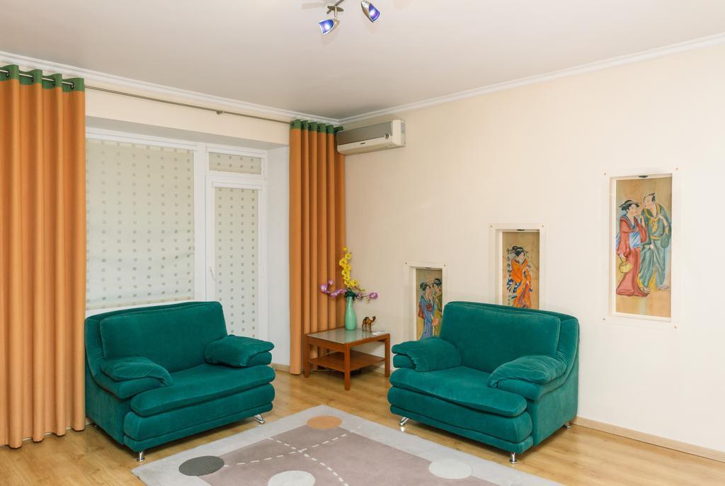 Apartments On Independence Square Київ Екстер'єр фото