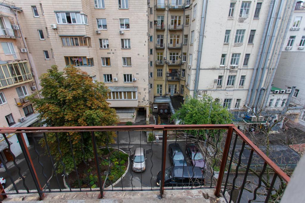 Apartments On Independence Square Київ Екстер'єр фото